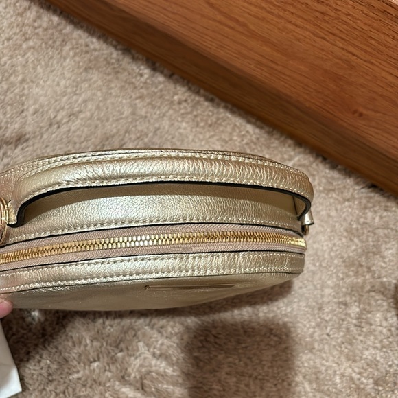 NWT BRAHMIN ROUND HANDBAG PURSE GOLD SMALL RARE CIRCLE CROSSBODY - Picture 7 of 14